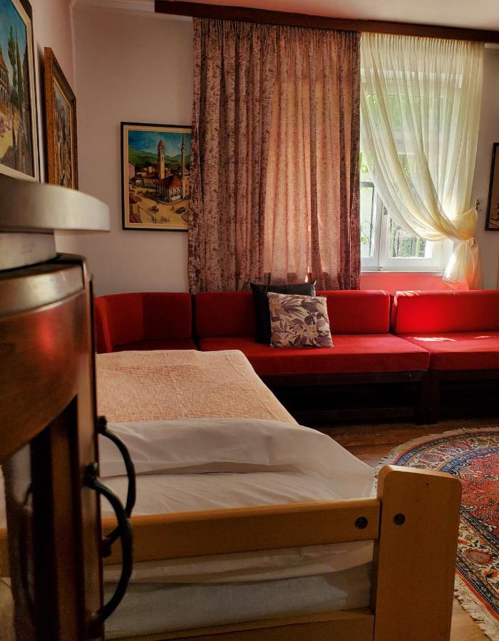Unique Traditional House, Hosted By J&G Tirana Exteriér fotografie